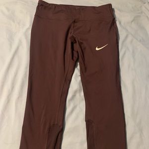 Nike workout leggings new without tag medium